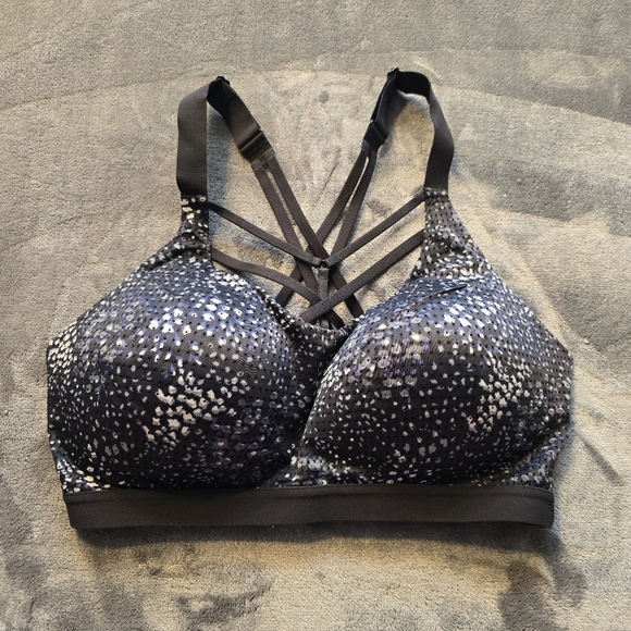 Victoria's Secret Other - Victoria's Secret Lightweight Sports Bra Size 36 DD